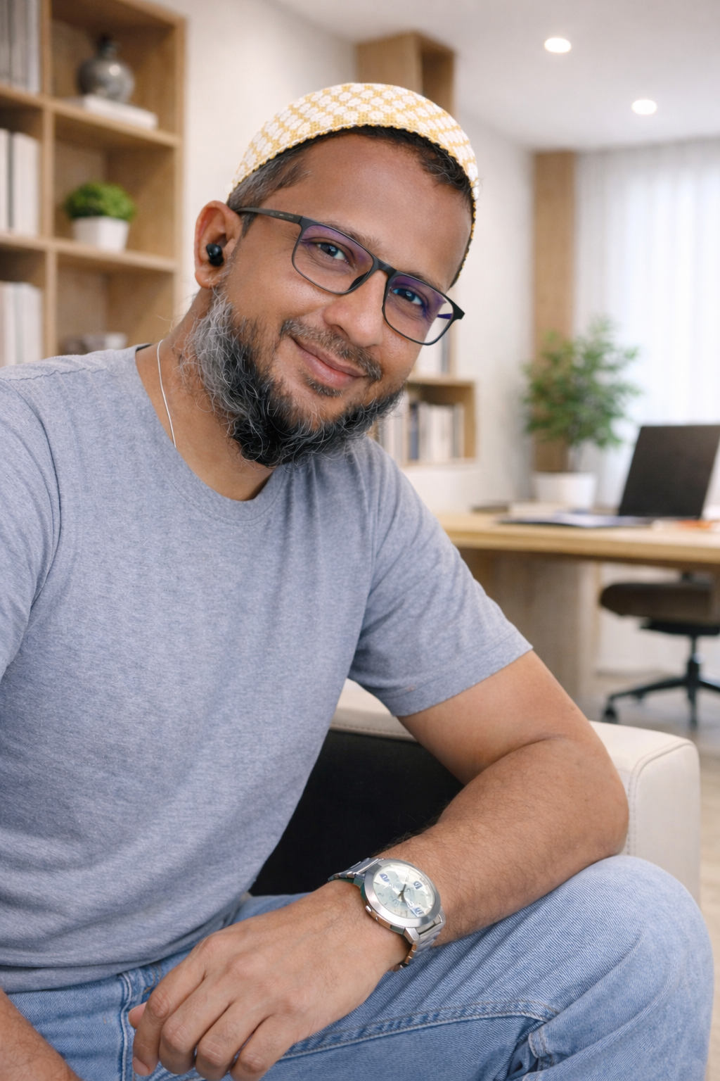 Founder Mr. Aliasgar Gadiwala